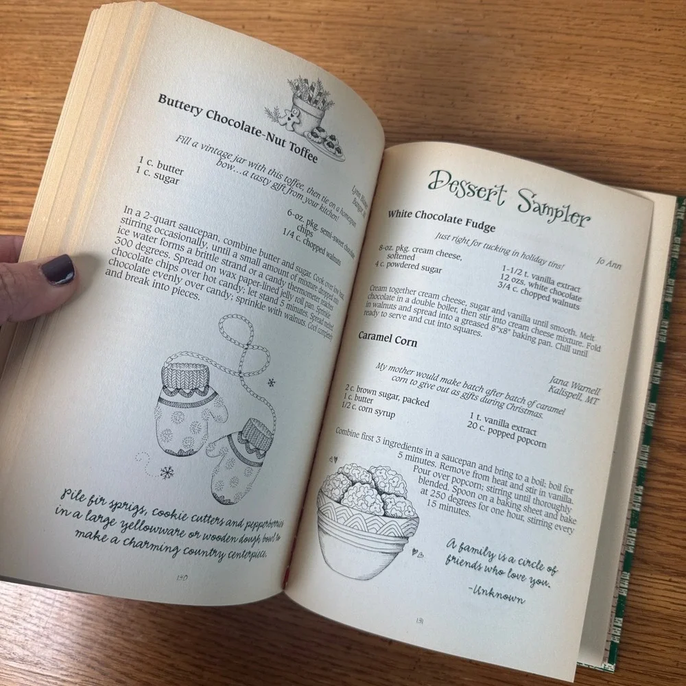 Gooseberry‎ Patch Christmas Pantry Cookbook Holiday Recipes Spiral Bound 1990s